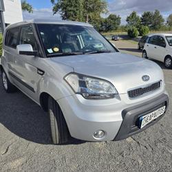 Kia Soul 1.6 CRDi Plug occasion - Quelaines-Saint-Gault - photo 2/5