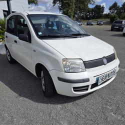 Fiat Panda II 1.1 8v 54ch Team II occasion - Quelaines-Saint-Gault - photo 2/5