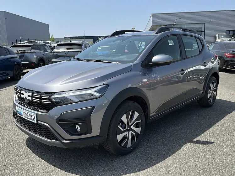 Dacia Sandero  - 18 990 €