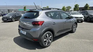 Dacia Sandero  - photo 1