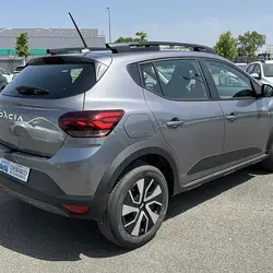Dacia Sandero 1.0 TCE 90CH STEPWAY EXPRESSION AUTO -24 Onet-le-Ch&acirc;teau