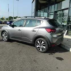 Dacia Sandero 1.0 TCE 90CH STEPWAY EXPRESSION AUTO -24 M&eacute;rignac