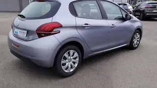 Peugeot 208 societe  - photo 4