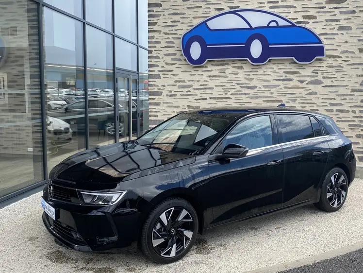 Opel Astra  - Business - 25 990 €