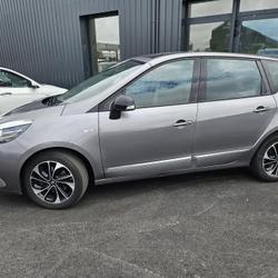 Renault Scenic 3 III (J95) 1.6 dCi 130ch energy Bose Ploudaniel