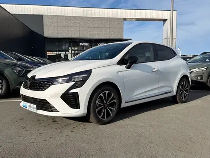 Renault Clio - 1.0 TCE 90CH TECHNO - 25 - 19 490 €