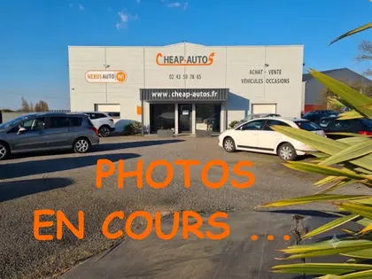 Peugeot 308 II Phase 1 - II 1.6 e-HDi FAP 115ch Féline 5p - 7 490 €