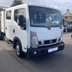 Nissan Cabstar BENNE DOUBLE CABINE  COFFRE prix 12700ht Carentoir