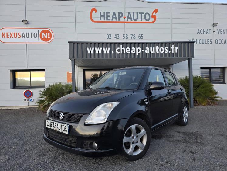 Suzuki Swift  - 4 490 €