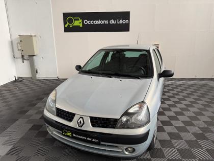 Renault Clio - 1.2i Expression - 4 390 €