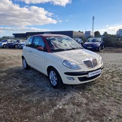 Lancia Ypsilon 1.4 16v B-Colore DFSystem occasion - R&eacute;den&eacute; - photo 2/16