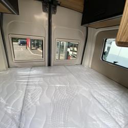Fourgon Font Vendome FORD TRANSIT 2.0L TDCI - 165 BVA occasion - Dury - photo 3/10