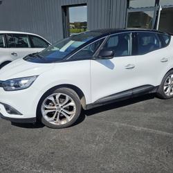 Renault Megane 4 IV (BFB) 1.2 TCe 130ch energy Zen Ploudaniel