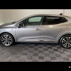 Renault Clio 5 Clio E-Tech full hybrid 145 ch GSR2 Techno Berck