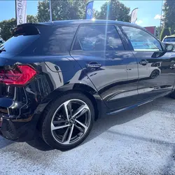 Audi A1 Sportback A1 Sportback 30 TFSI 116 ch S tronic 7 S Line Gray