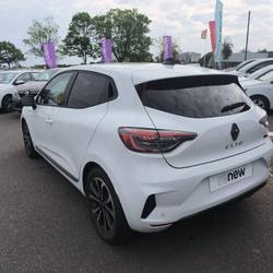 Renault Clio 5 Clio E-Tech full hybrid 145 ch GSR2 Techno Paimpol
