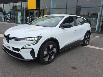 Renault Megane E-Tech - Megane E-Tech EV40 130ch standard charge Equilibre - 18 990 €