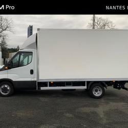 Iveco Daily 35-160H / 3.0 160CH / CAISSE & HAYON / 35C16 / 2023 / Saint-Nazaire
