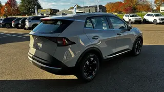 Kia Sportage  - photo 4