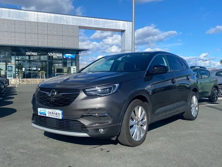 Opel Grandland  - 19 490 €