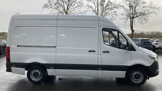 Mercedes Sprinter  - photo 3