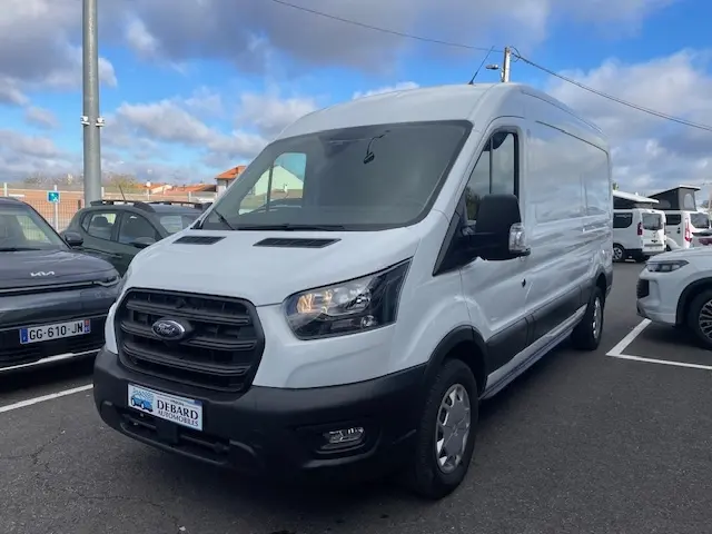 Ford Transit  - 26 990 €
