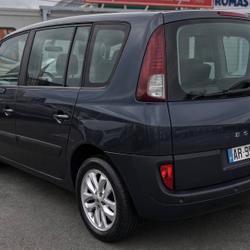 Renault Espace 4 2.0 dCi 130 Emotion 7 places *7 SIEGES* occasion - Rennes - photo 3/14