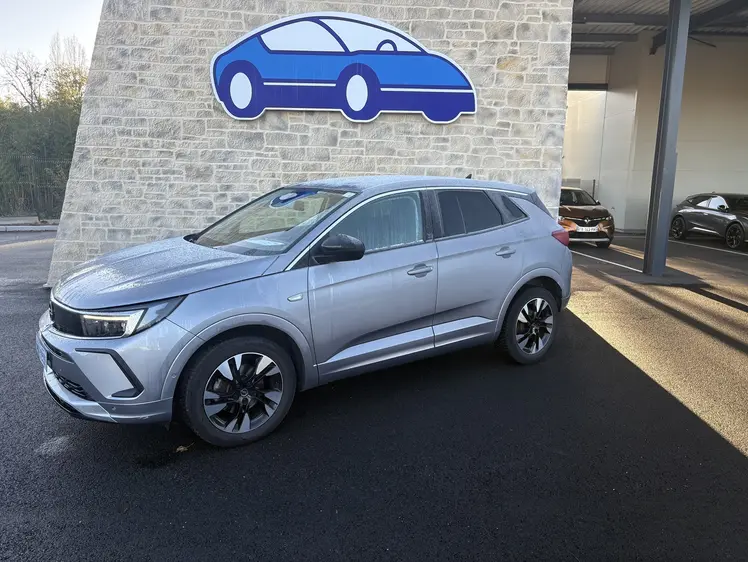 Opel Grandland  - Business - 15 990 €