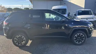 Jeep Compass  - photo 1