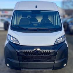 Peugeot Boxer 435 L4H2 2.2 BlueHDI 180 EAT8 Saint-Gor