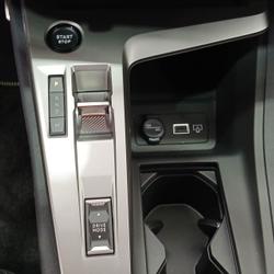 Peugeot 308 III Phase 1 Hybrid 145 e-DCS6 GT occasion - Villeurbanne - photo 3/17