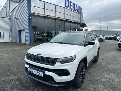 Jeep Compass - 1.3 TURBO T4 240CH PHEV 4XE S AT6 EAWD - 27 490 €