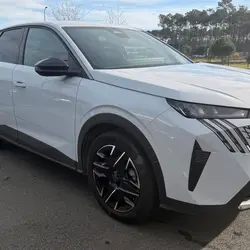 Peugeot 3008 1.2 HYBRID 145CH ALLURE E-DCS6 M&eacute;rignac