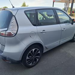 Renault Scenic 3 1.5 DCI 110CH ENERGY BOSE ECO&sup2; EURO6 2015 Petit-Mars