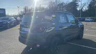 Jeep Renegade  - photo 4