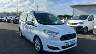Ford Tourneo Courier  - Titanium - photo 2