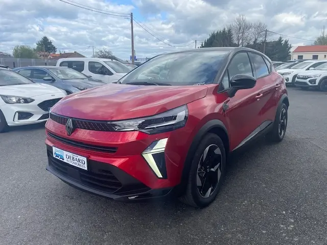 Renault Captur  - 27 975 €