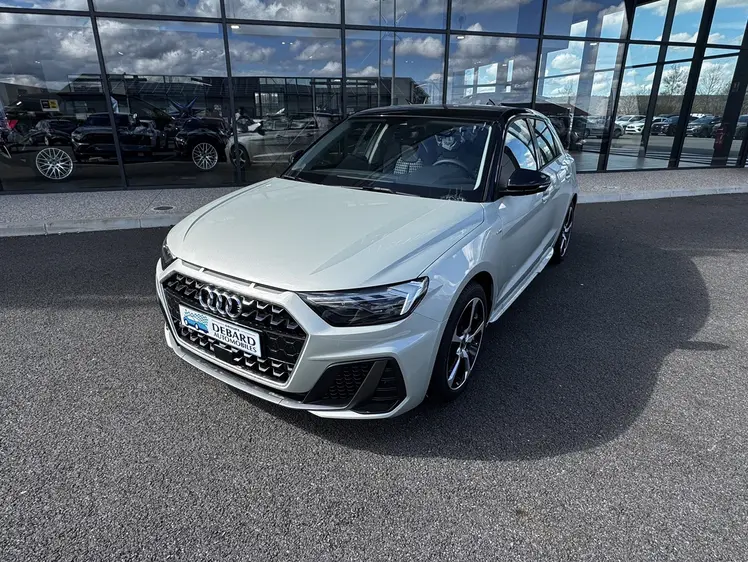 Audi A1 Sportback  - S Line - 28 890 €