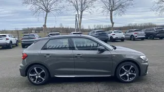 Audi A1 Sportback  - S Line - photo 3