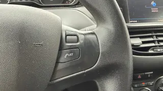 Peugeot 208 societe  - photo 3