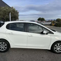Peugeot 208 societe 1.2  82CH S&S PREMIUM PACK EURO6C Alixan