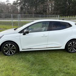 Renault Clio 5 Clio TCe 90 ch GSR2 Techno Quimper
