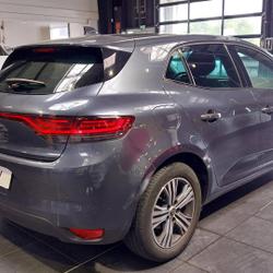 Renault Megane 4 M&eacute;gane IV Berline TCe 140 FAP - 21N Intens Quimper