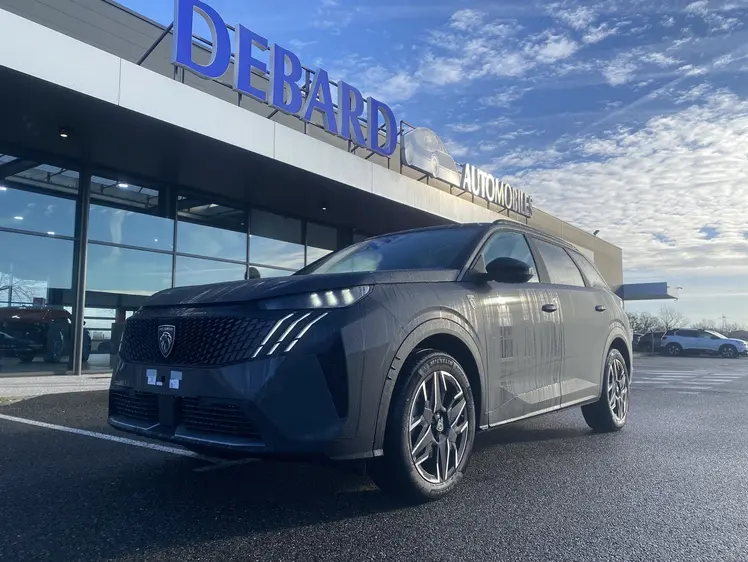 Peugeot 5008  - Gt - 35 975 €