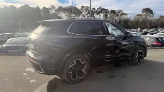 Volkswagen Tiguan  - photo 4