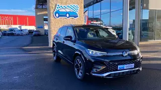 Volkswagen Tiguan  - photo 2