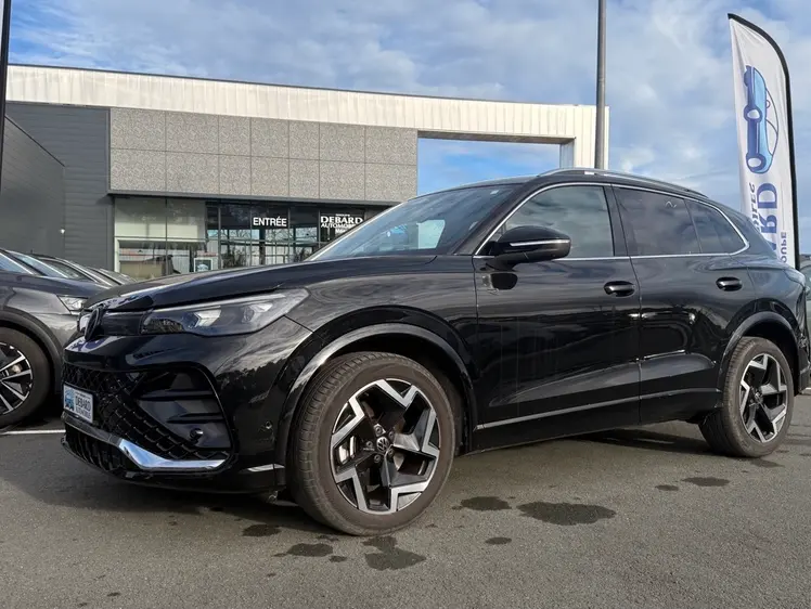 Volkswagen Tiguan  - 43 990 €