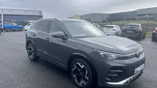 Volkswagen Tiguan  - photo 3