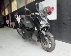 Yamaha X MAX Saint-Martin-de-Fontenay