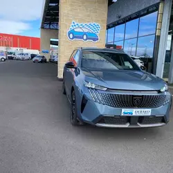 Peugeot 5008 HYBRID 145CH ALLURE E-DCS6 M&eacute;rignac